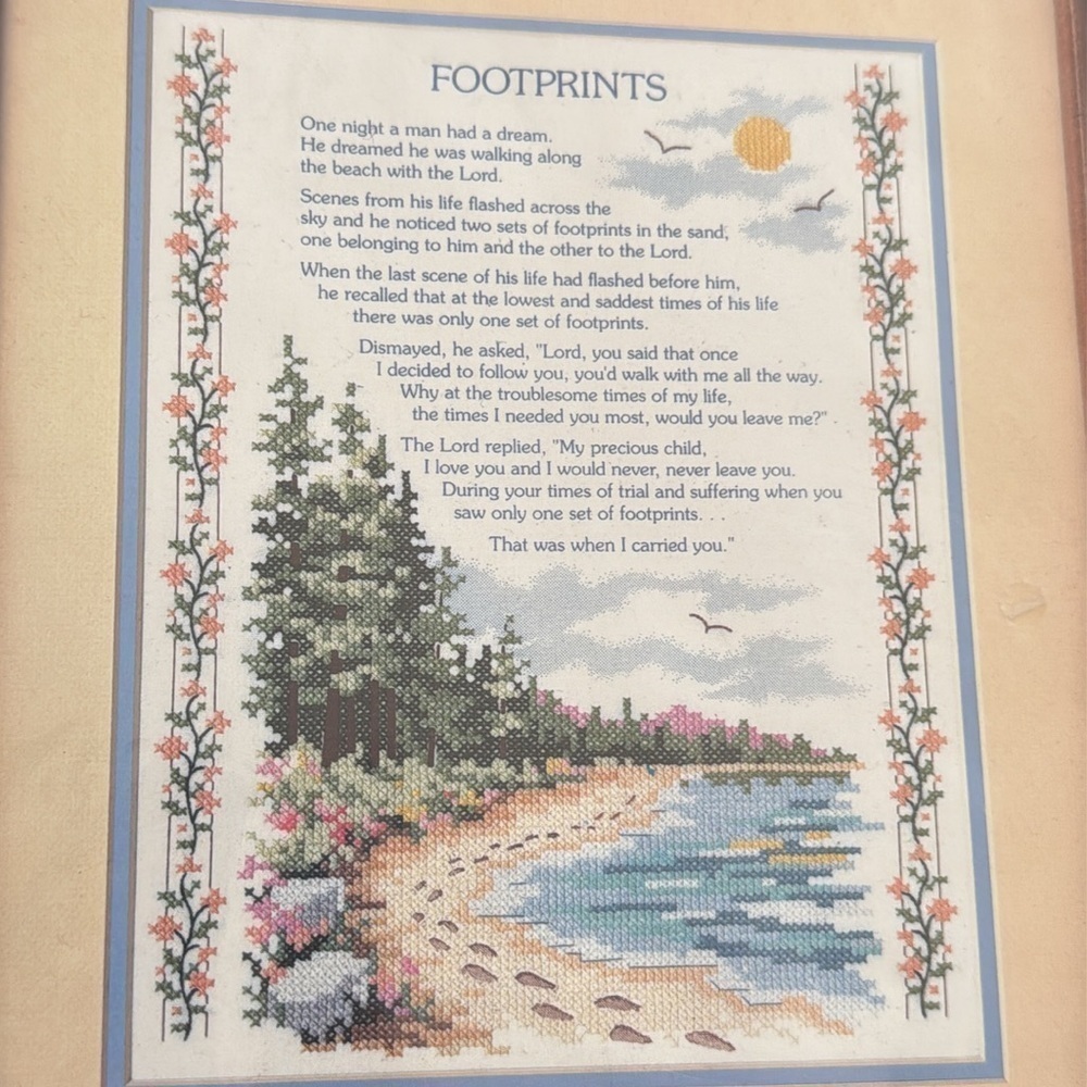 Vintage Unopened Dimensions Stamped Cross Stitch Kit FOOTPRINTS - Picture 2 of 7